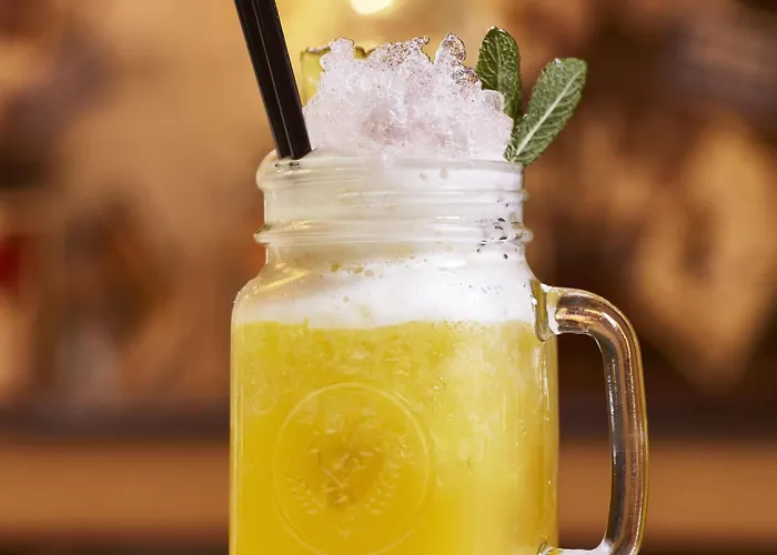 Hotel Mama Shelter Lila