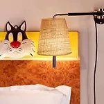 Hotel Mama Shelter 3*