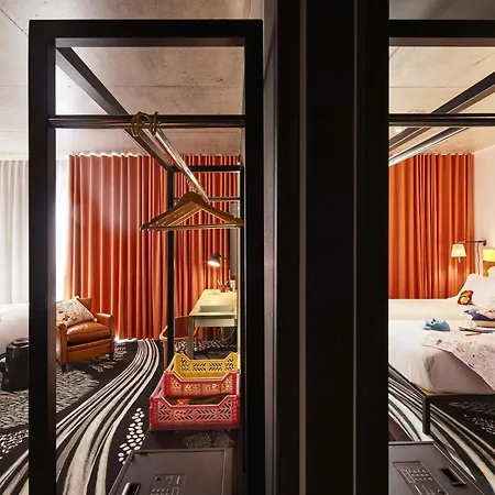 فندق Mama Shelter 3*