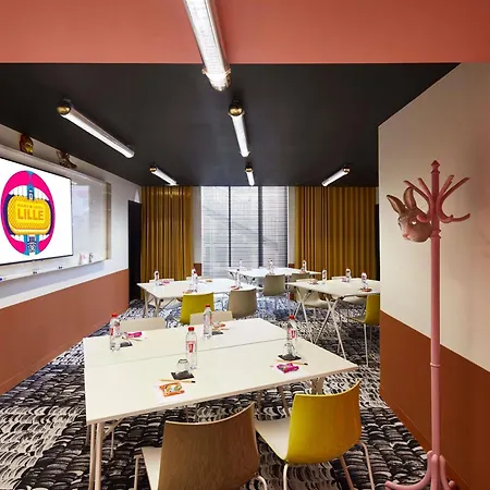 Mama Shelter Hotel 3*