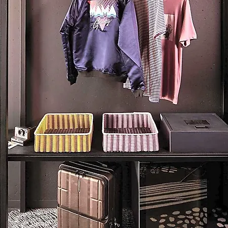 Mama Shelter 3*