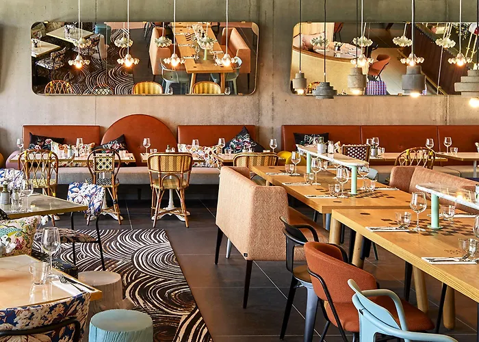 Mama Shelter Hotel 3*