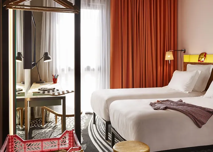 Hotel Mama Shelter 3*